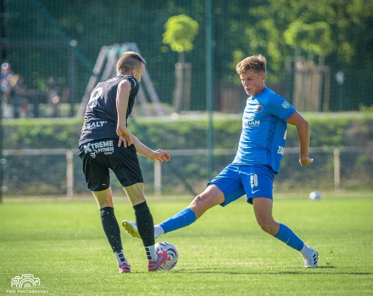 IV liga: Orzeł Ząbkowice Śląskie 1:5 (1:0) AKS Strzegom