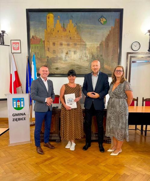 Podpisano umowy na wynajem ostatnich mieszkań w budowanych przez SIM Sudety. Jest lista rezerwowa