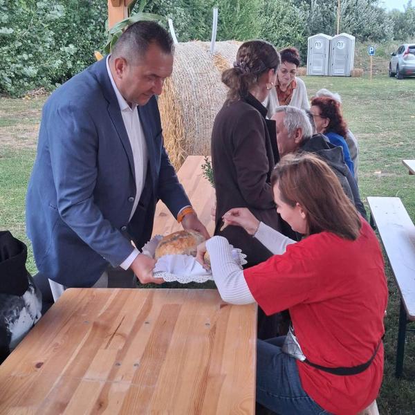 Dożynki wiejskie sołectw Niedźwiednik i Służejów za nami