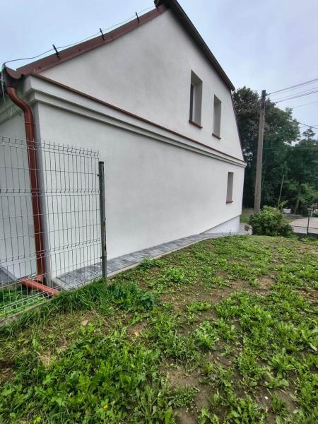 Świetlica w Piotrowicach Polskich po remoncie. Budynek przeszedł termomodernizację