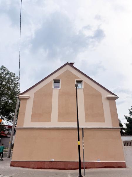 Nowa elewacja budynku przy ul. Wałowej w Ziębicach. Remont kosztował blisko 140 tys. zł