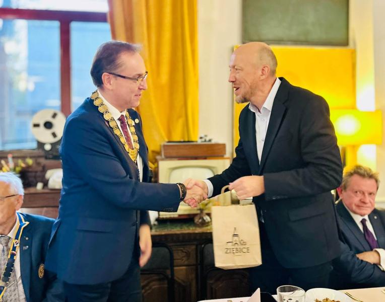 10 lat Rotary Club Ziębice. Jubileusz działalności i pomocy lokalnej społeczności