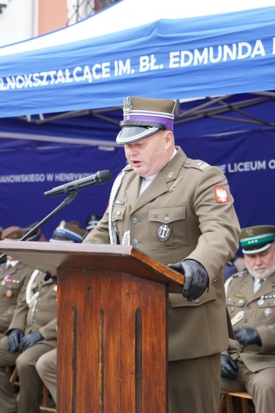Kadeci z Henrykowa złożyli ślubowanie. Wyróżniono także nauczycieli