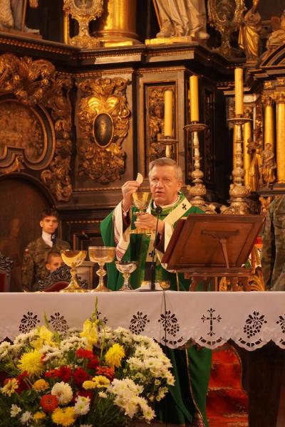 Kadeci z Henrykowa złożyli ślubowanie. Wyróżniono także nauczycieli