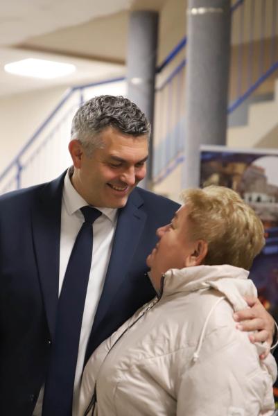 „Tercet, czyli Kwartet” wystąpił w Ząbkowicach Śląskich. Seniorzy świętowali w Hali Słonecznej
