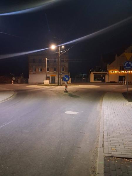 Rondo w Przyłęku gotowe. Inwestycja na trasie Bardo–Przyłęk dobiega końca