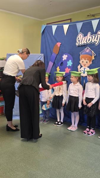 Pasowanie na Starszaka w Przedszkolu Publicznym „Zielona Dolina” w Mąkolnie