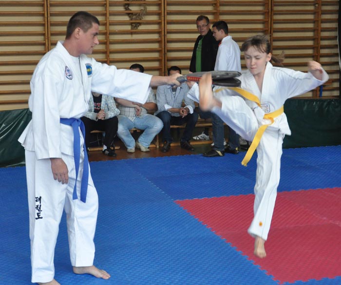 Najmłodsi zawodnicy taekwondo w Bardzie 