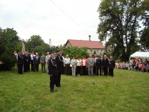 Nowy Sztandar w Starczówku 