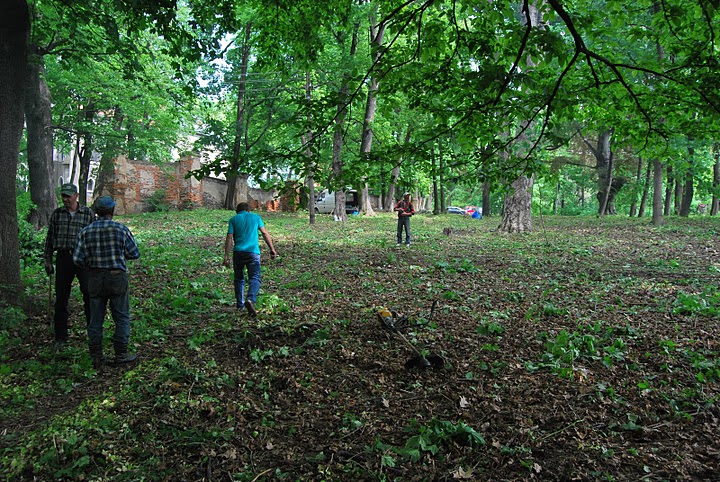 Stolecki park odzyskuje swój urok