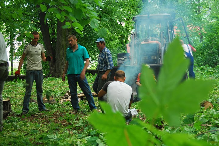 Stolecki park odzyskuje swój urok