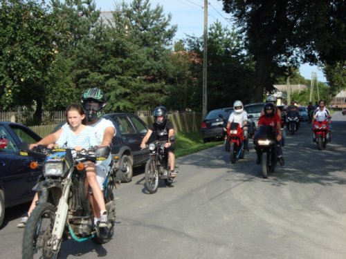 Zlot quadów, skuterów i motocykli w Niedźwiedziu