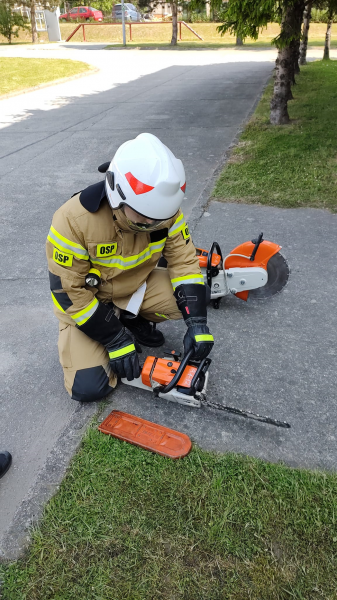 23 nowych strażaków-ratowników OSP. Są wśród nich dwie kobiety