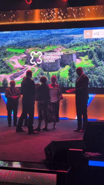 Twierdza Srebrna Góra z Certyfikatem POT 2025. Prestiżowe wyróżnienie dla dolnośląskiej atrakcji