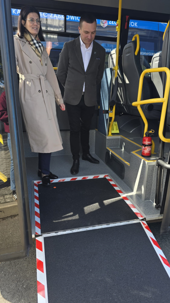 Tabor wspólnej komunikacji autobusowej gminy Złoty Stok i Kamieniec Ząbkowicki powiększył się o 5 pojazdów