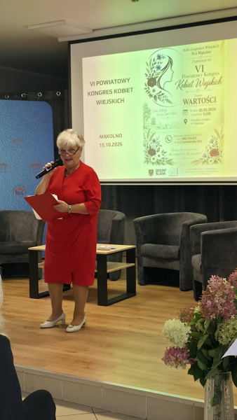 O wartościach i roli kobiet na wsi. VI Powiatowy Kongres Kobiet Wiejskich odbył się w Mąkolnie