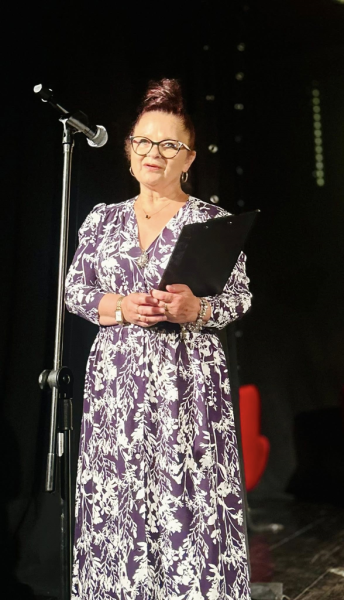 Występ przedszkolaków z okazji Dnia Mamy i Taty w Ziębickim Centrum Kultury