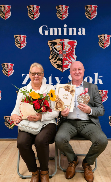 Złote, szmaragdowe i diamentowe gody w Złotym Stoku. Uhonorowano wyjątkowe pary
