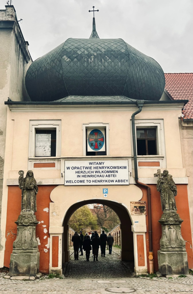 Opactwo Cysterskie w Henrykowie coraz bliżej wpisania na listę Pomników Historii