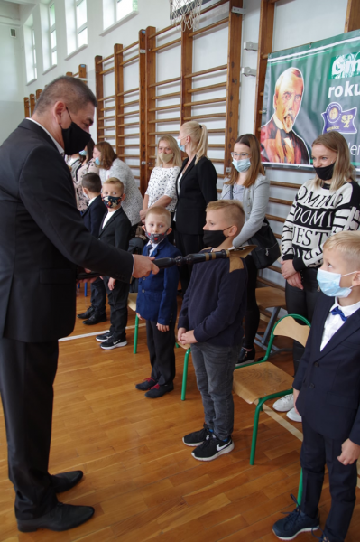 Inauguracja nowego roku szkolnego w Szkole Podstawowej nr 2 w Ziębicach