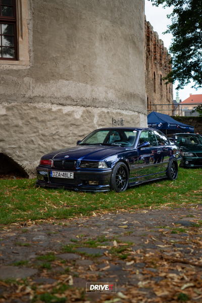 Miłośnicy motoryzacji spotkali się w Ząbkowicach Śląskich po raz siódmy - How Low VII 2025 [foto]