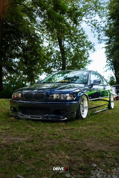 Miłośnicy motoryzacji spotkali się w Ząbkowicach Śląskich po raz siódmy - How Low VII 2025 [foto]