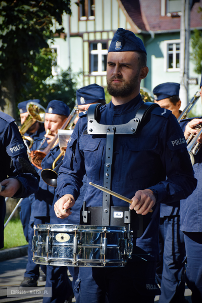 „Ludzkość musi położyć kres wojnie [...]”  Powiatowa Uroczystość Kombatancka w Ziębicach [foto]