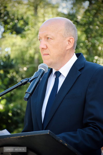 „Ludzkość musi położyć kres wojnie [...]”  Powiatowa Uroczystość Kombatancka w Ziębicach [foto]