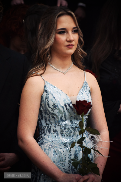 Studniówka w Zespole Szkół Ponadpodstawowych w Ziębicach [foto]