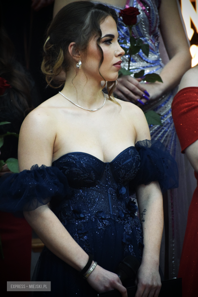 Studniówka w Zespole Szkół Ponadpodstawowych w Ziębicach [foto]