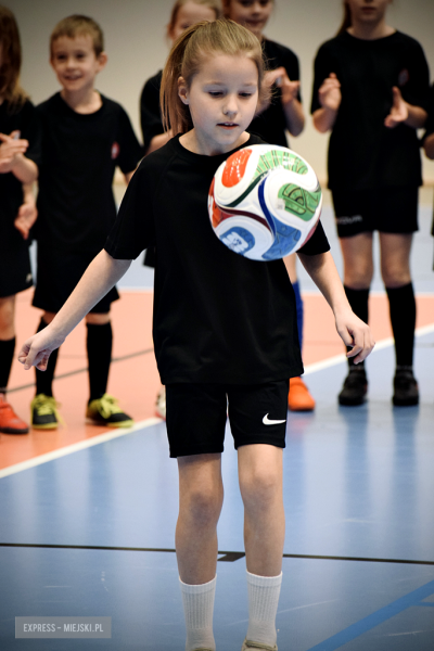 Gminna Gala Sportu w Ziębicach. Wręczono nagrody dla sportowców, drużyn, działaczy i trenerów