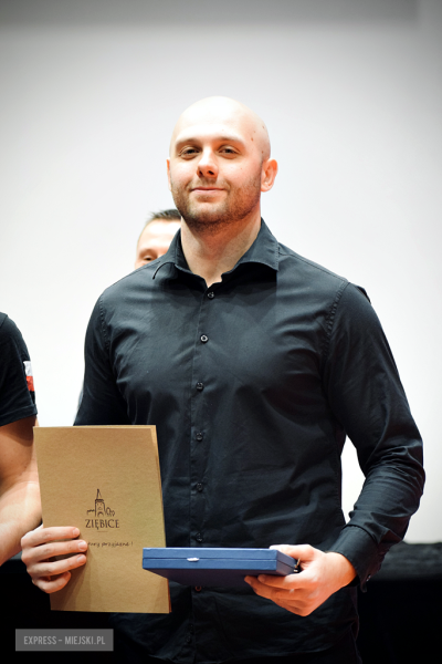 Gminna Gala Sportu w Ziębicach. Wręczono nagrody dla sportowców, drużyn, działaczy i trenerów