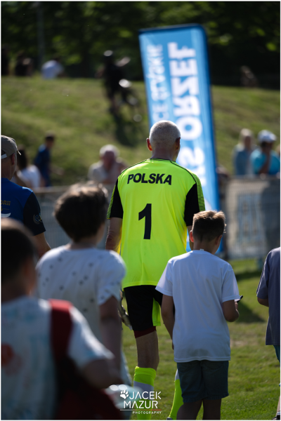 Reprezentacja Gwiazd kontra Oldboje Orła. Mecz z okazji 80-lecia Orła w obiektywie Jacka Mazura