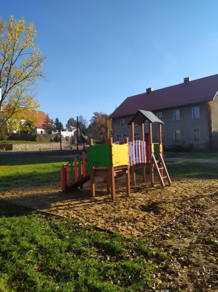 Nowy plac zabaw w Wigańcicach