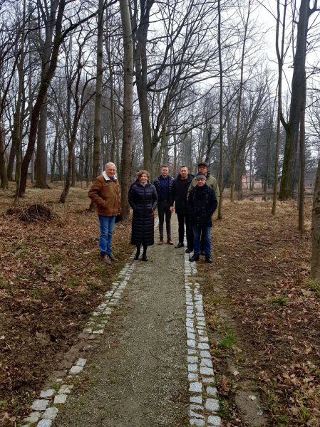 Zakończono budowę ścieżek spacerowych w parku w Grodziszczu