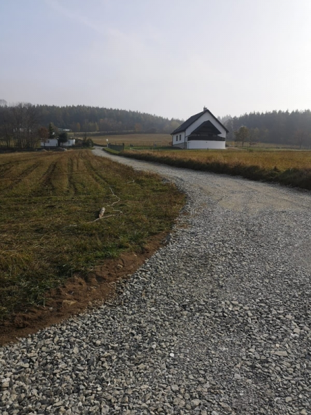 Droga transportu rolnego w Dębowinie