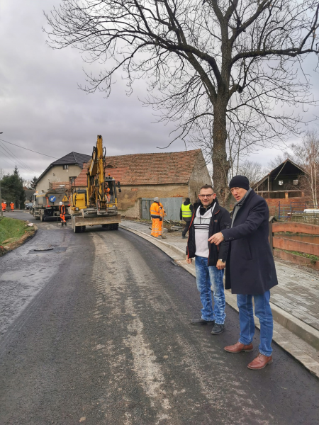 Przebudowa drogi gminnej w Nowym Dworze na ostatniej prostej