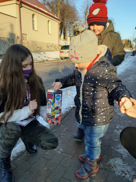 Sztab WOŚP działający przy Bardzkiej Pozytywce dziękuje za Wasze gorące serca!