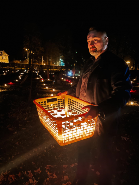 Akcja w Złotym Stoku pn. „Światełko na każdej mogile”