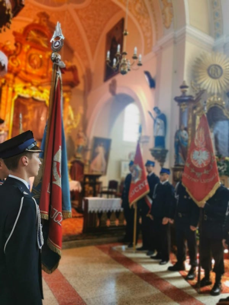 Gminne zawody sportowo-pożarnicze w Ożarach