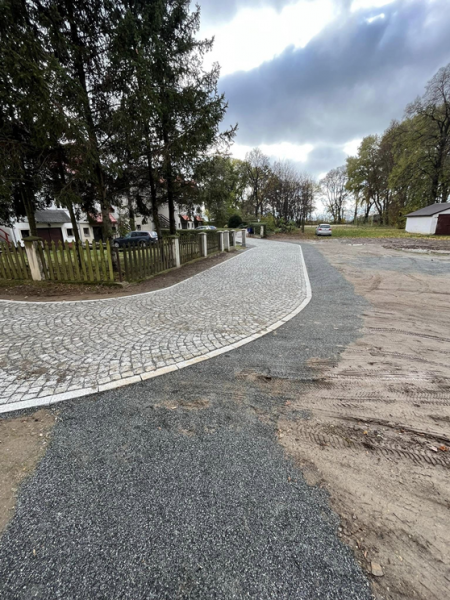 Zakończono budowę drogi przy Przedszkolu Publicznym w Przedborowej