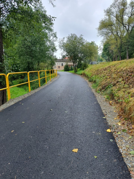 Odbiór kolejnych dróg w Laskach