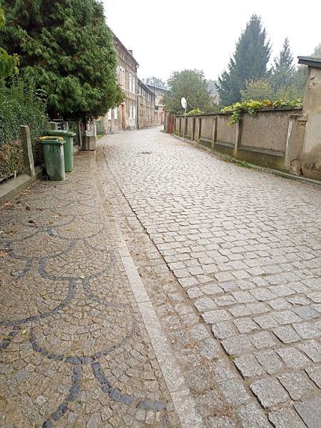 W Kamieńcu Ząbkowickim dobiega końca sprzątanie po powodzi