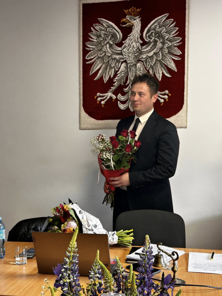 Wójt Gminy Ciepłowody Łukasz Białkowski otrzymał wotum zaufania i absolutorium 