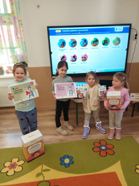 „Cyfrowy Uczeń”  z dotacją w kwocie 135 tys. zł