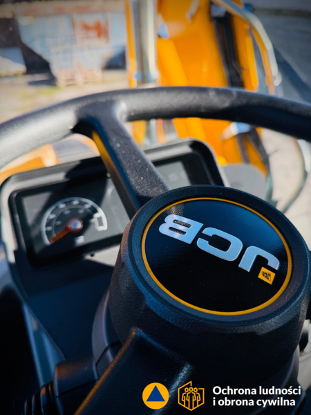 Nowa koparko-ładowarka dla Gminy Ziębice w ramach programu ochrony ludności