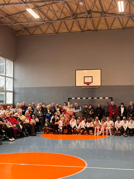 Dzień Babci i Dziadka w Szkole Podstawowej w Henrykowie 