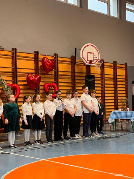 Dzień Babci i Dziadka w Szkole Podstawowej w Henrykowie 