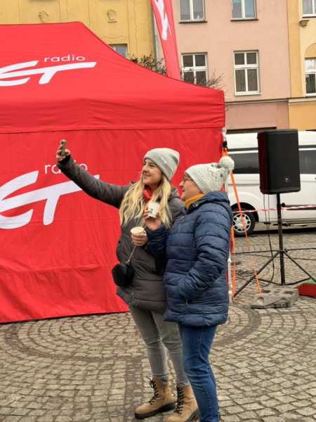 „Przebojowa Zima z Radiem ZET” na Rynku w Ząbkowicach Śląskich
