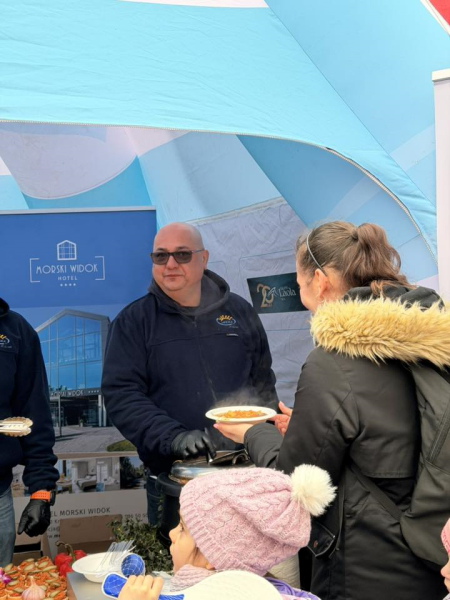 „Przebojowa Zima z Radiem ZET” na Rynku w Ząbkowicach Śląskich